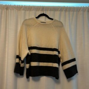 Banana Republic black and white striped sweater, size M